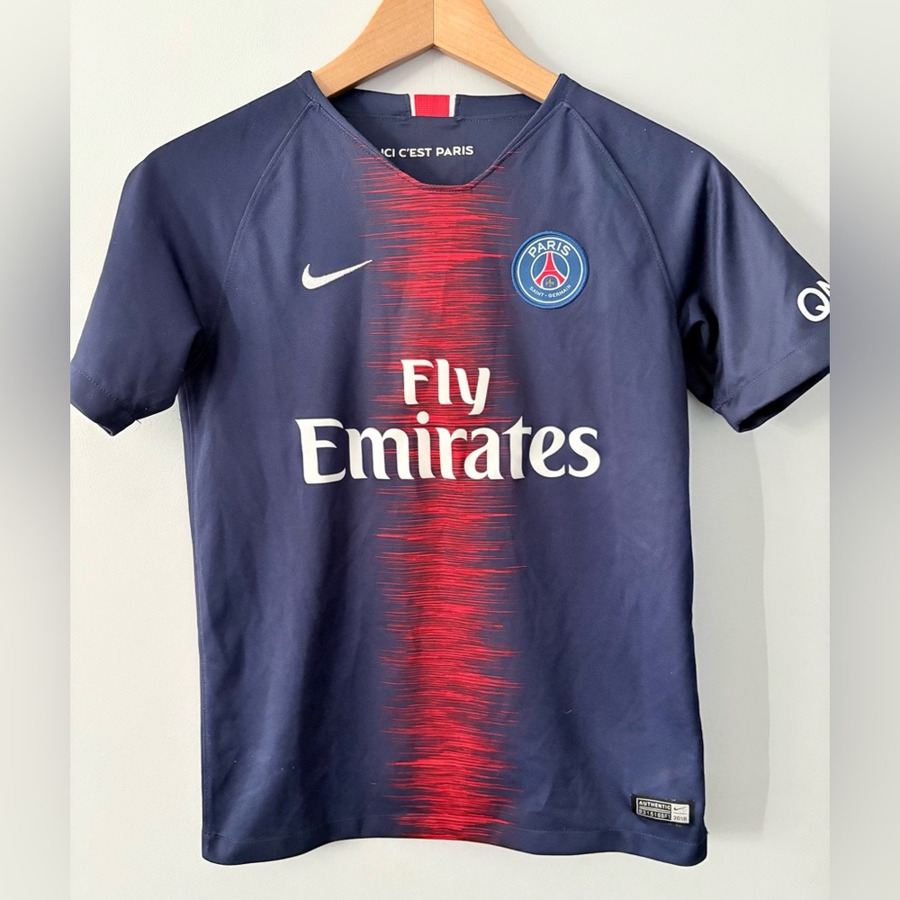 Nike Dri-Fit 2018-2019 Kylian Mbappe #7 Paris Saint-Germain Soccer Jersey